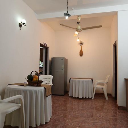 Summer Valley Boutique Villa Unawatuna Buitenkant foto