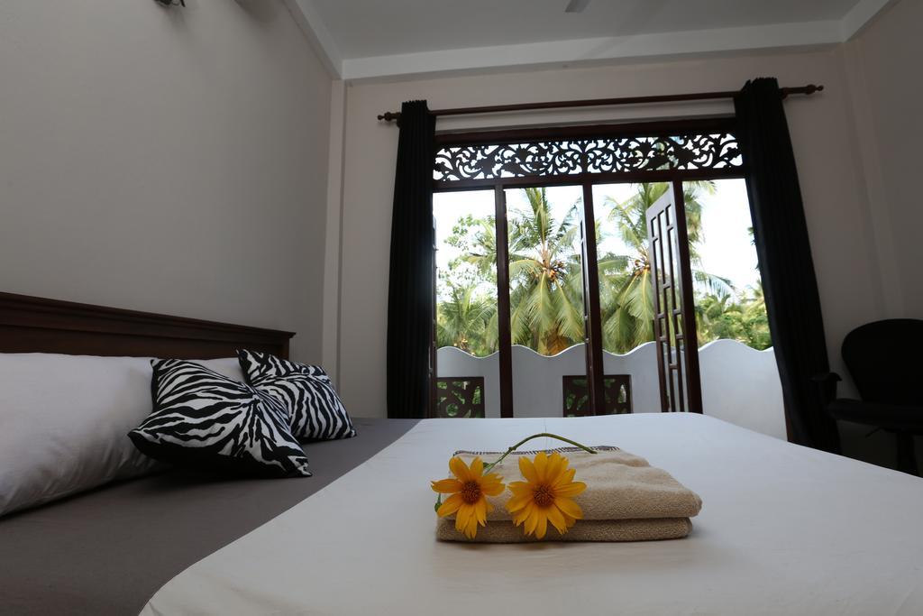 Summer Valley Boutique Villa Unawatuna Buitenkant foto