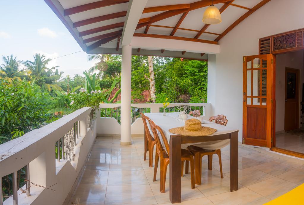 Summer Valley Boutique Villa Unawatuna Buitenkant foto