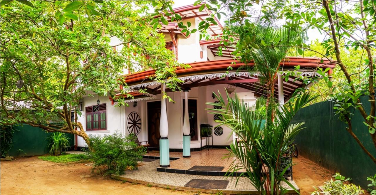 Summer Valley Boutique Villa Unawatuna Buitenkant foto