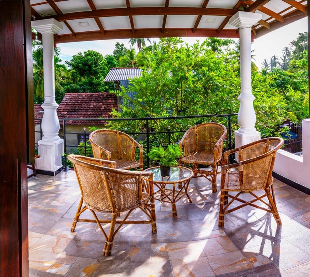 Summer Valley Boutique Villa Unawatuna Buitenkant foto