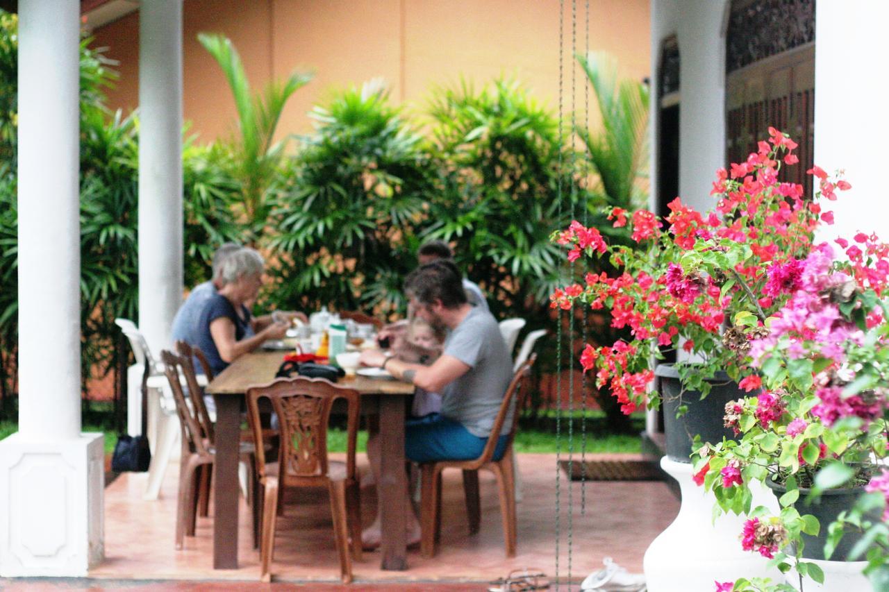Summer Valley Boutique Villa Unawatuna Buitenkant foto
