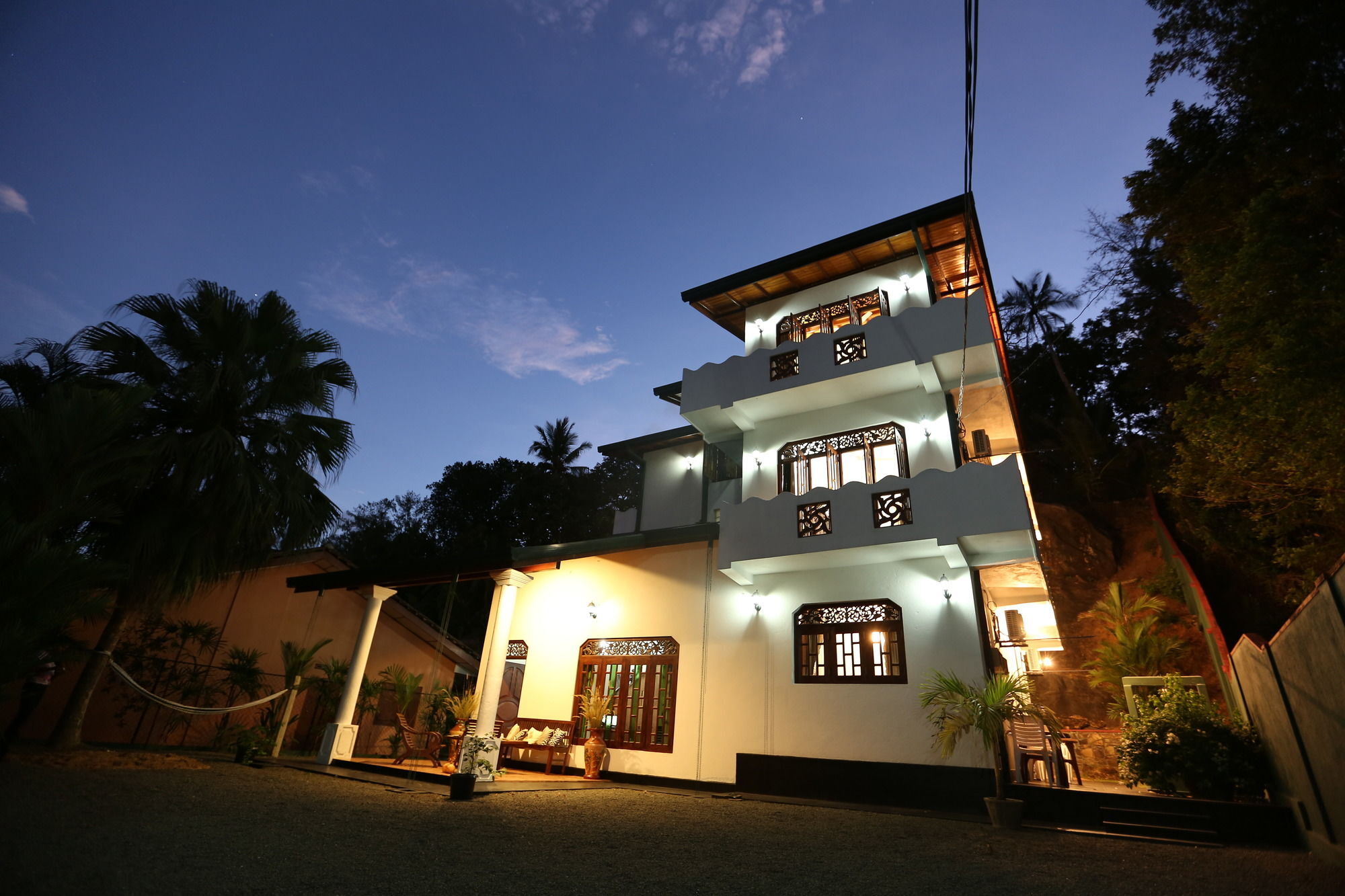 Summer Valley Boutique Villa Unawatuna Buitenkant foto